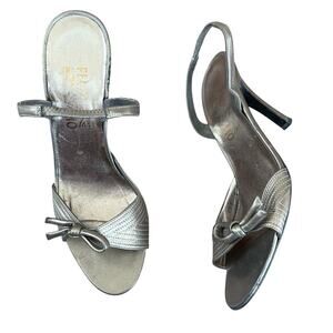 Salvatore Ferragamo Women’s Vintage Silver Bow Accent Strappy High Heels Size 9